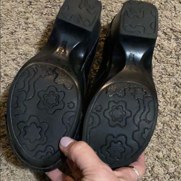 Dansko shoes size 38 - Picture 3 of 4